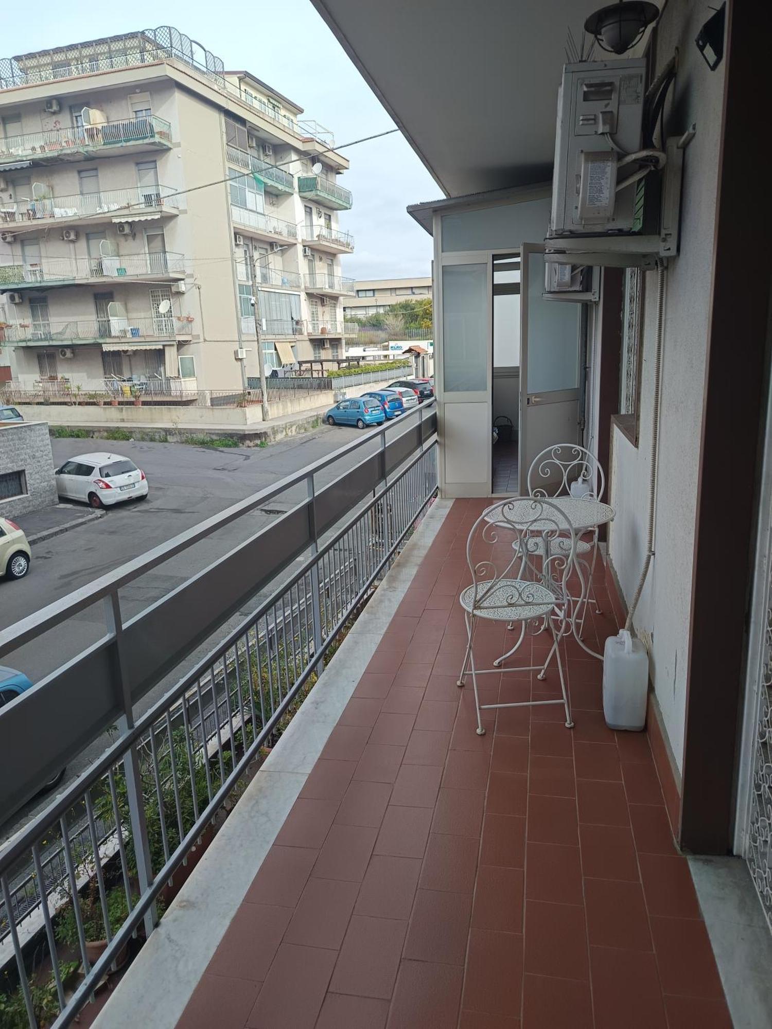 New Dawn Apartment, Appartamento Turistico, Casa Per Vacanza, Tre Camere Indipendenti Catania Exterior photo